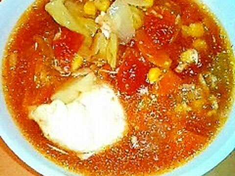 カットトマト缶とツナとたまごのスープ